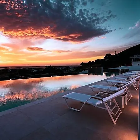 Kouros Blanc & Hotel